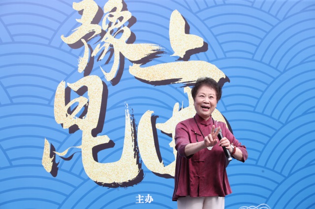 6 岳美缇《玉簪记•琴挑》（640）.JPG